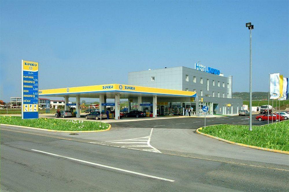 Hotel Zovko Zagreb Sesvete Exterior foto